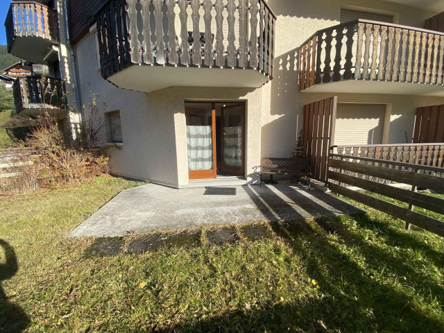 _lv_images__lot_0000000233_14_8589488