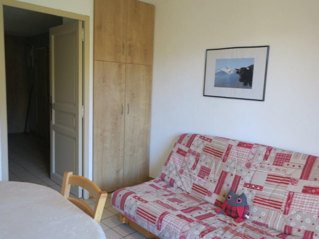 _lv_images__lot_0010195172_06_8460294