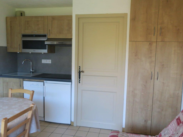 _lv_images__lot_0010195172_10_8460298