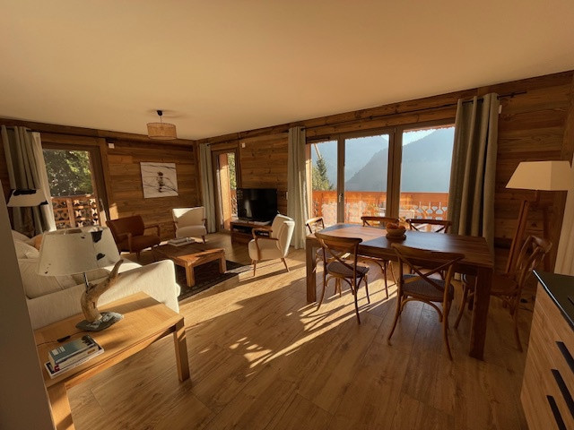 _lv_images__lot_0099195450_01_8555821