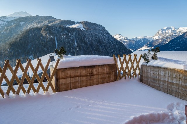 Appartement 05B dans résidence Sabaudia Châtel terrasse hiver 1