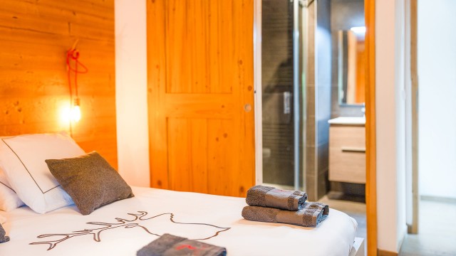 Appartement 10 personnes à Châtel résidence 4 élèments chambre et salle de bain