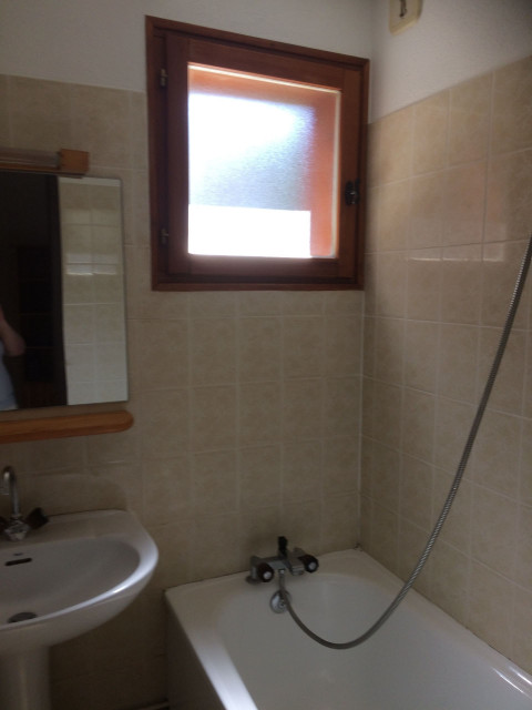 Apartment 12 residence Le Jessi, Bathroom, Châtel Alps 74