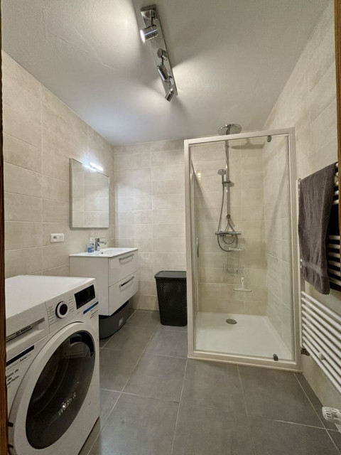 Apartment 14 in residence Les Soldanelles B, Chatel, Shower room, Chatel Reservation 74