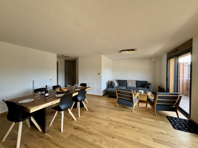 Apartment 14 in residence Les Soldanelles B, Chatel, Living room, Northern Alps 74
