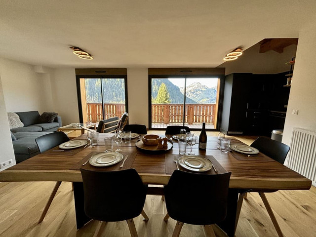Apartment 14 in residence Les Soldanelles B, Chatel, Living room, Portes du Soleil 74