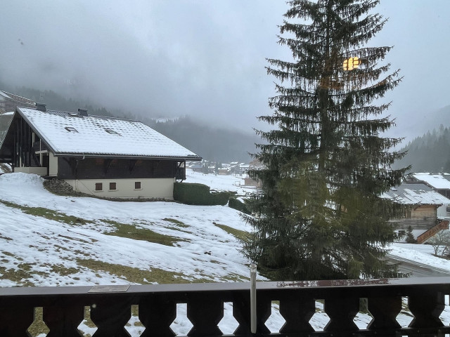 Apartment 16 in residence Forsythia, Balcony snow view, Châtel Ski holidays