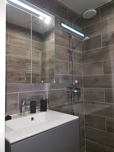 Apartment 195 B in residence Portes du Soleil, Shower room, Châtel Mountain