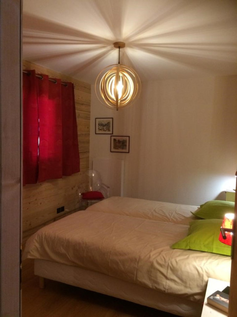 Appartement 202A Résidence Mont Royal, Chambre 2 lits simples, Châtel, Vacances en famille