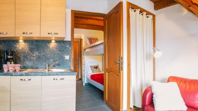 Appartement 4 personne Châtel centre Alpina coin cuisine