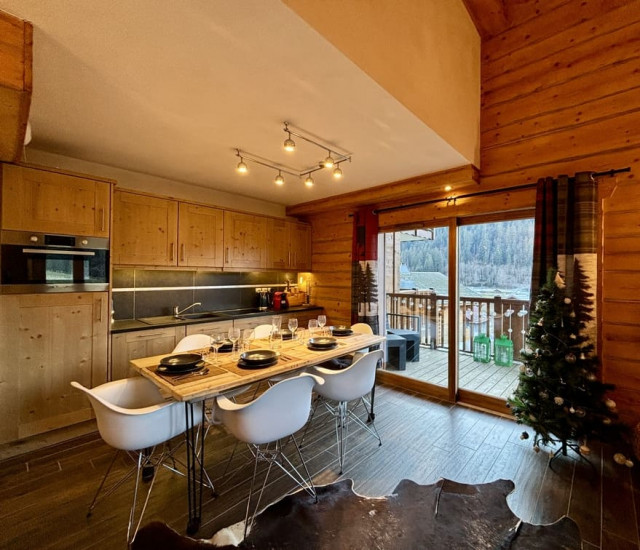 Appartement 5D dans résidence Les Chalets d'Angèle, Châtel, Salle à manger cuisine, Vacances ski 