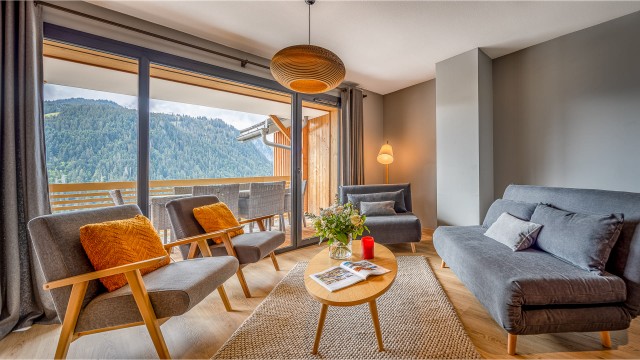 Appartement 6/8 personnes à Châtel résidence 360 centre du village salon