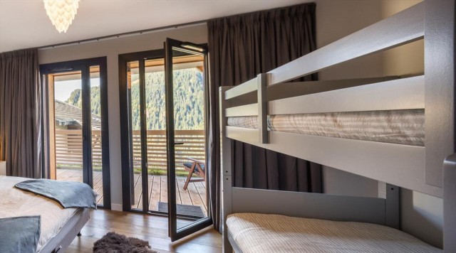 Appartement 6 personnes à Châtel résidence 360 centre du village chambre accès balcon