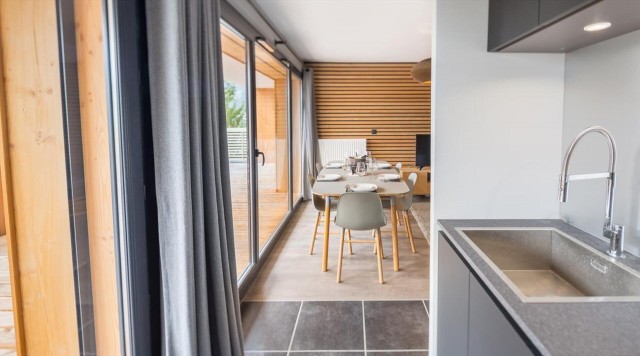 Appartement 6 personnes à Châtel résidence 360 centre du village cuisine