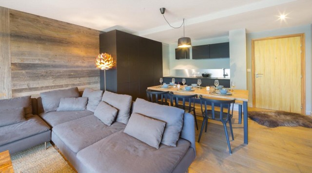 Appartement 6 personnes à Châtel résidence 360 centre du village salle à manger coin cuisine