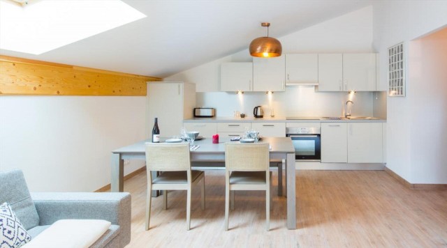 Appartement 6 personnes à Châtel résidence 4 élèments coin cuisine et repas