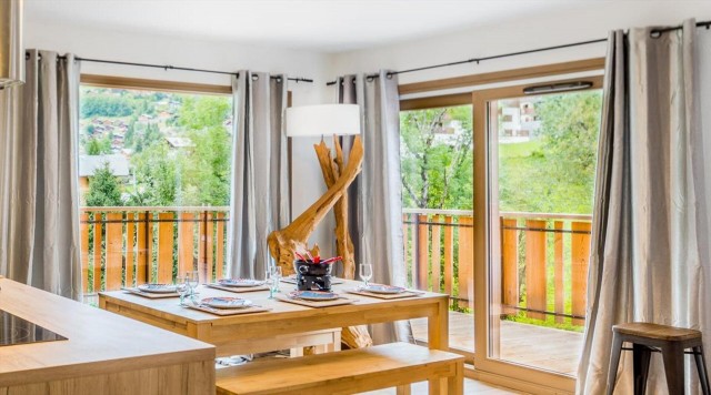 Appartement 6 personnes à Châtel résidence 4 élèments coin repas