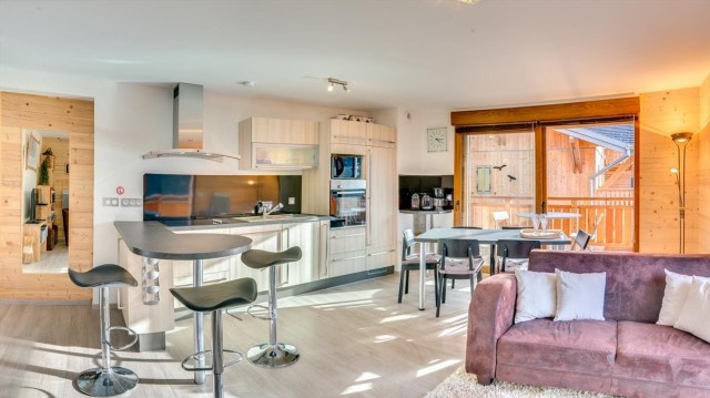 Appartement 6 personnes à Châtel résidence Bellevue séjour et cuisine
