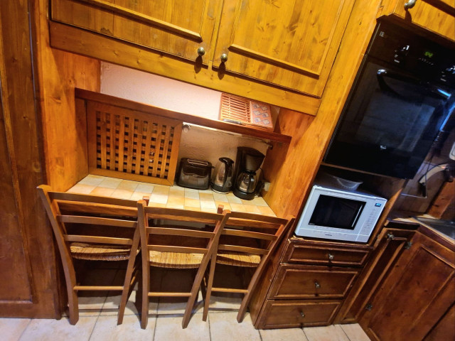 Apartment for 6 people, MARGUERITES Residence, kitchen, Châtel, Abondance Valley
