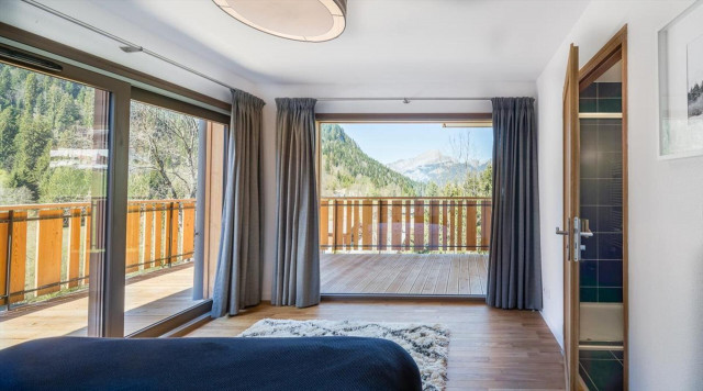 Apartment in Châtel residence 4 Elements, Bedroom double bed and balcony, Ski rental 74