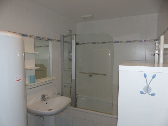 Appartement Armoises 10 Châtel douche