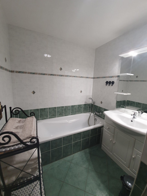 Apartment BOULE DE NEIGE, Bathroom, Châtel Snowboard