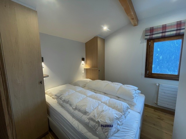 Apartment Caribou 4, Bedroom with 2 single beds can form a double bed, Châtel 74