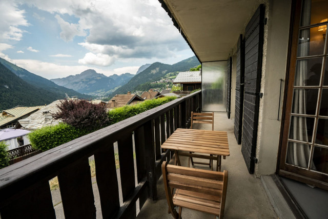 Apartment Caribou n°2, Balcony with view, Châtel
