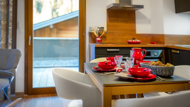Appartement Chalet des Freinets, 4 personnes, Châtel, salle à manger, cuisine