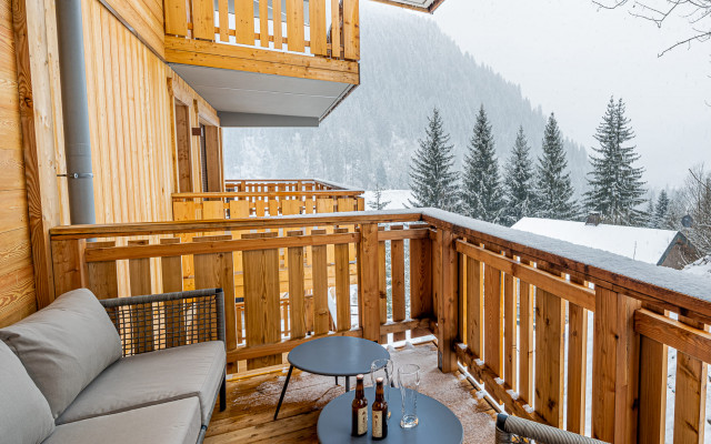 Appartement Chalet des Freinets, Balcon vue montagnes, Châtel Piste verte 74