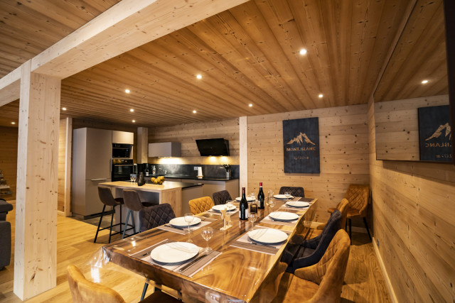 Appartement dans chalet 3 fontaines, 9 personnes, Salle à manger, Châtel famille