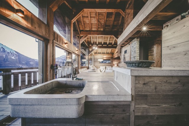 Appartement dans chalet CHATOU HAUT, 14 personnes, Châtel, séjour, cuisine, vue montagnes