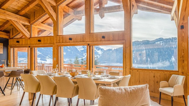 Appartement dans chalet CHATOU HAUT, 14 personnes, Châtel, séjour, salle à manger, vue montagnes
