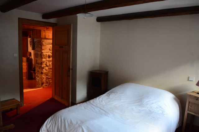 Appartement dans chalet la clairière, Chambre 1 lit double, Châtel Haute Savoie