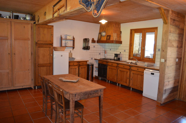 Apartment in chalet la clairière, Châtel, Kitchen, Sun Calm Relaxation 74390