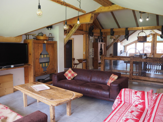 Apartment in chalet la clairière, Châtel, Living room, Linga Sun Chatel reservation