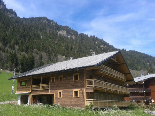 Apartment in chalet la clairière, Châtel, Chalet view, Rest in Haute Savoie 74