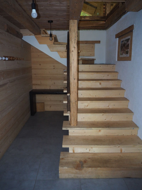 Appartement dans chalet la Clairière, Entrée, Morclan Vacances Amis