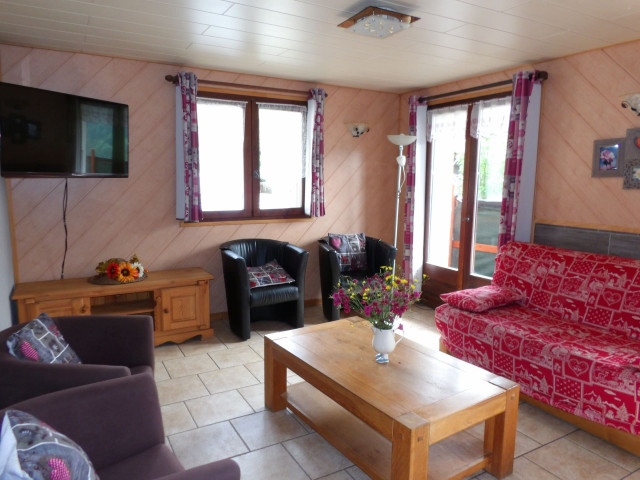 Apartment in chalet the marmouset, Living room, Châtel Mountain 74