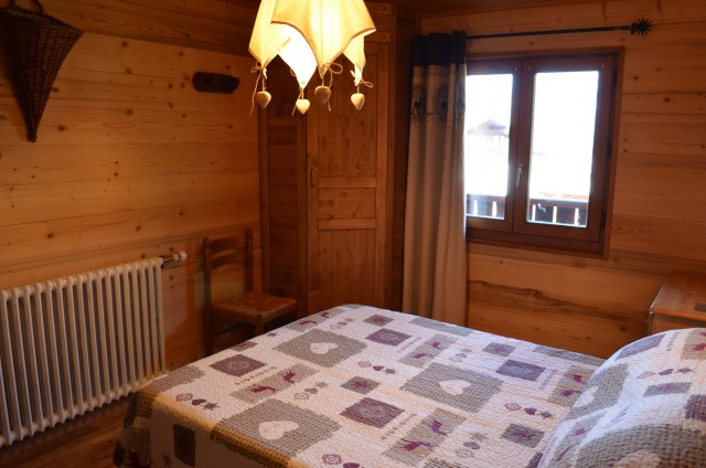 Appartement dans chalet les Pivottes, Chambre 1 lit double n°1, Châtel Portes du Soleil