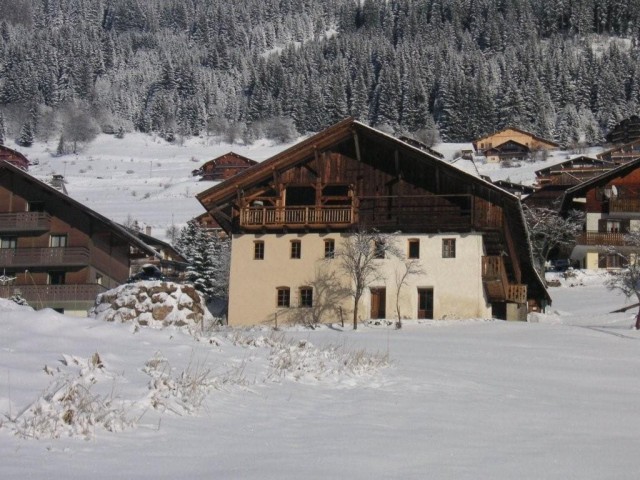 Appartement dans chalet PAGS Châtel village en hiver