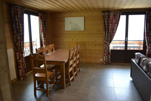 Apartment in the Pensée des Alpes chalet, dining room, Châtel Les Portes du Soleil