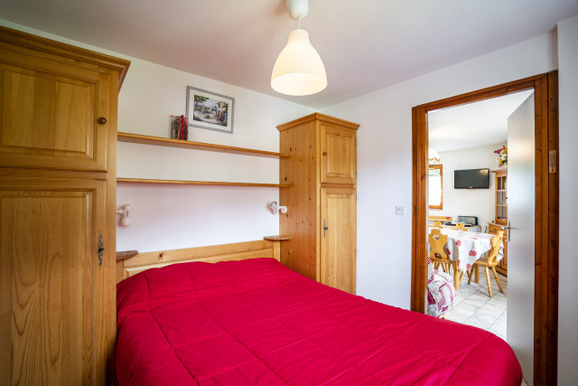 Appartement dans résidence Fuchsia, Chambre lit double, Châtel Montagne 74390