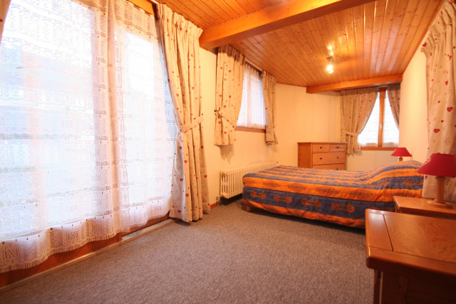 Apartment Echo des Montagnes 1, double bedroom, Châtel vallée d'Abondance