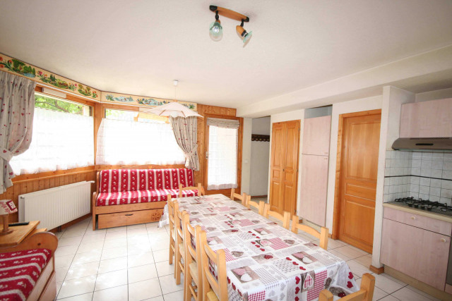 Apartment Echo des Montagnes 2, living room, Châtel Tourism