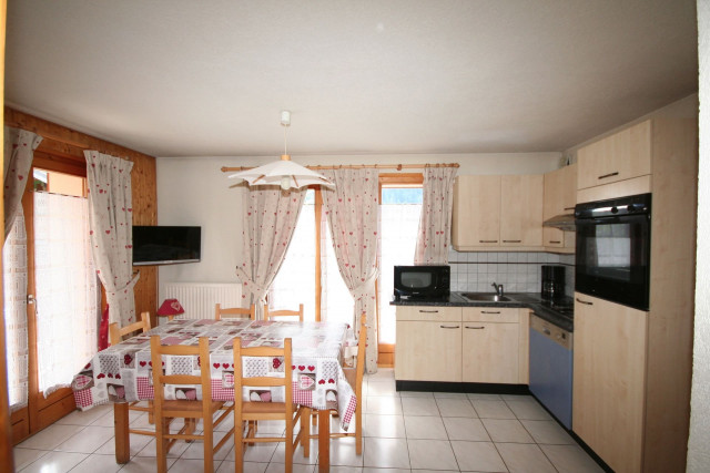 Apartment Echo des Montagnes 3, kitchen, Châtel Les Portes du Soleil