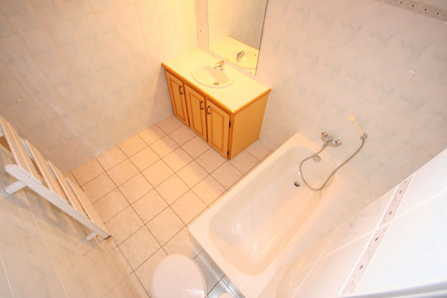 Appartement Echo des Montagnes 4, salle de bain, Châtel vacances montagne famille