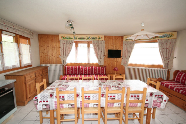 Appartement Echo des Montagnes 5, dining room, Châtel Reservation
