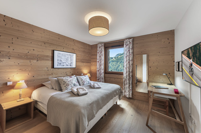Apartment Flambeaux, Bedroom with double bed, Châtel Mountain 74