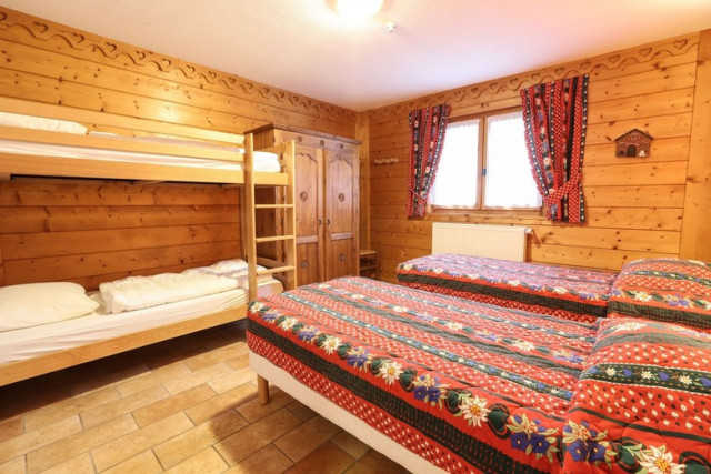 Apartment La Cabane du Bas, bedroom, Châtel Les Portes du Soleil